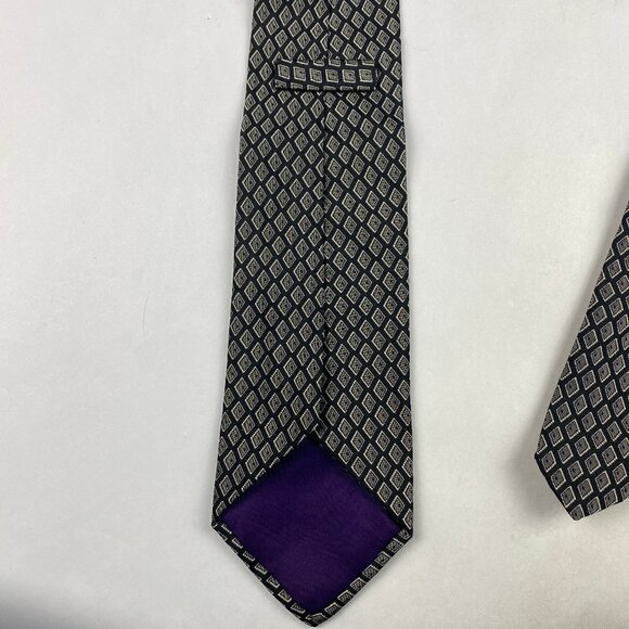 Ralph Lauren 100% Silk Tie Made in England Hand Made Geometric Print - Picture 4 of 9